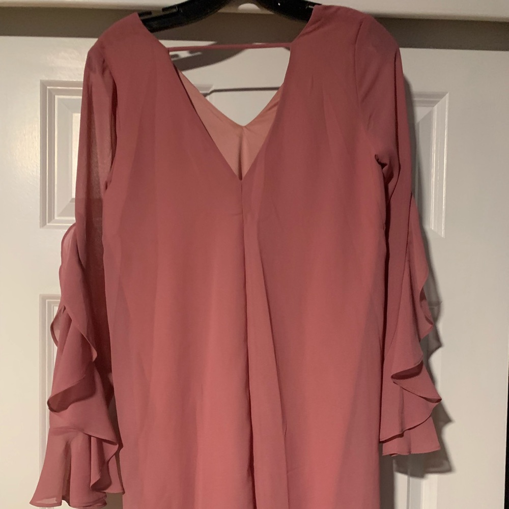 Mauve shift dress with sleeve details